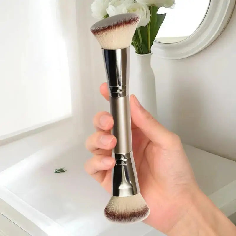 Professional Dual-Ended Makeup Brush Double-Ended Foundation Powder Blush Concealer Contour Blush Brush Cosmetic Tool