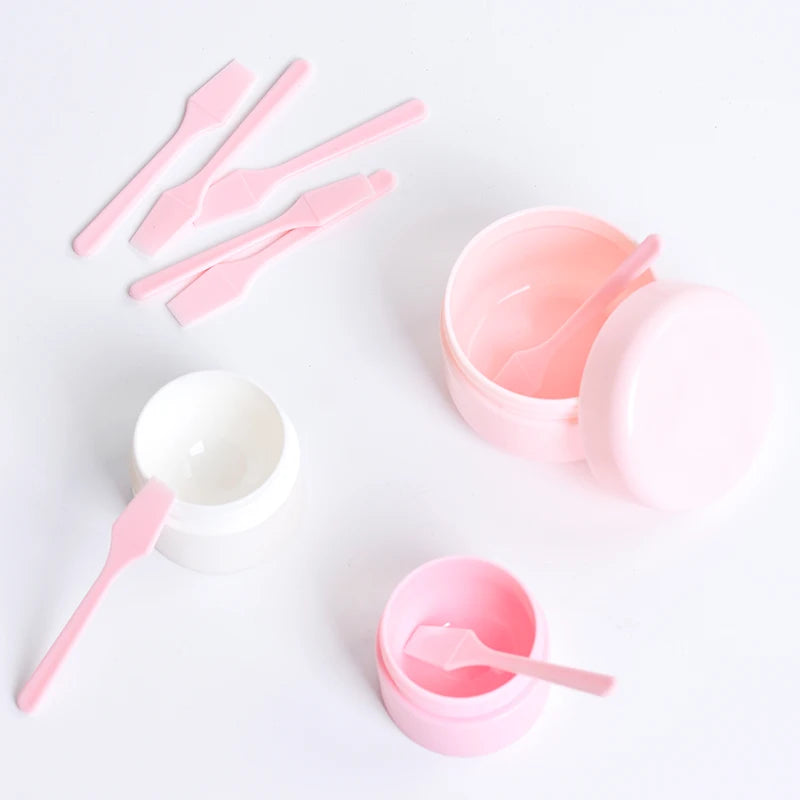 100 Pieces Cosmetic Spatulas Scoop Face Cream Mask Mud Mixing Plastic Spoon Beauty DIY Tools Eyes Facial Makeup Applicator